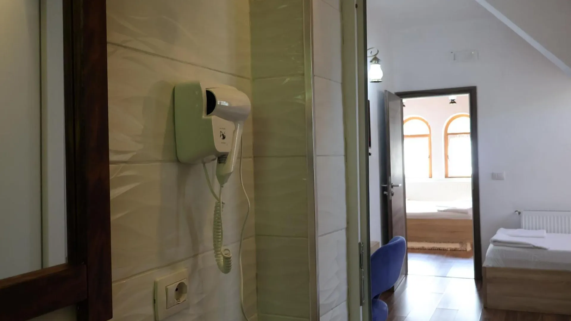 Mik Hotel Valbona ألبانيا