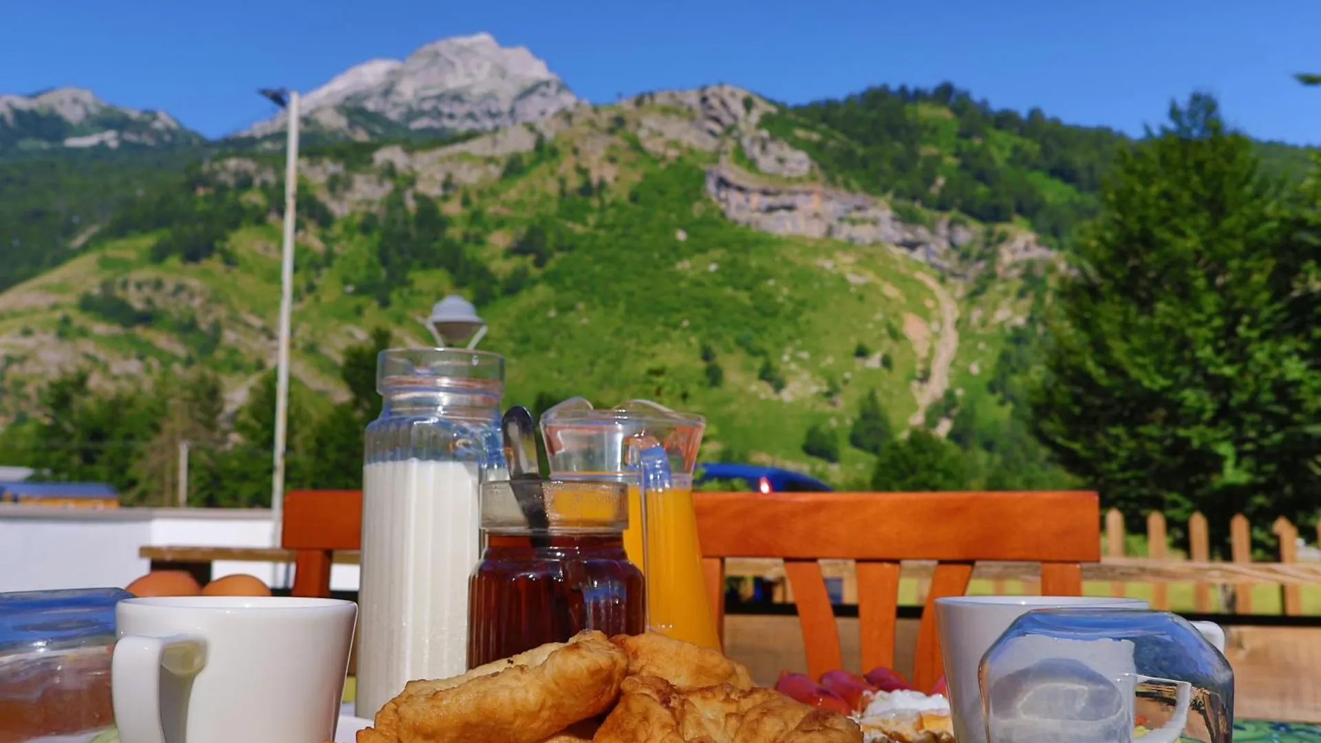 Mik Hotel Valbona ألبانيا