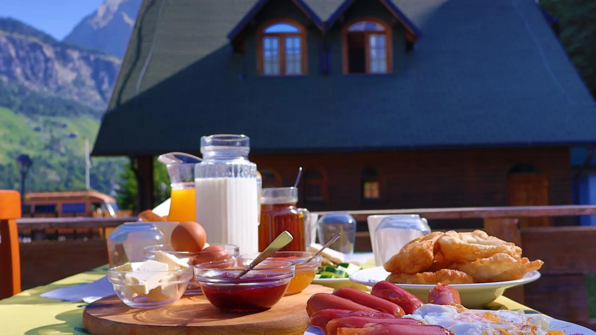 Mik Hotel Valbona 0*, Valbone